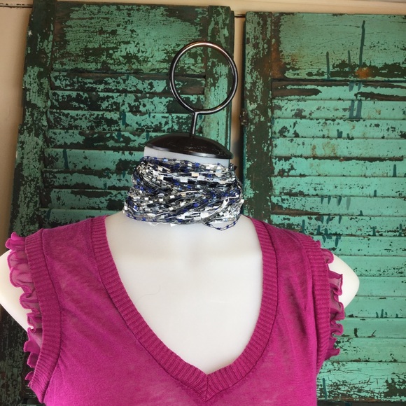 Cutest Accessory Versatile and FUN - Picture 4 of 4