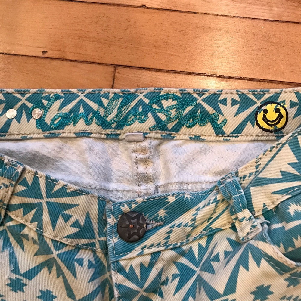 New Patterned Shorts - Picture 4 of 7