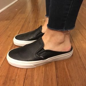 NEW VANS SLIP-ON MULE