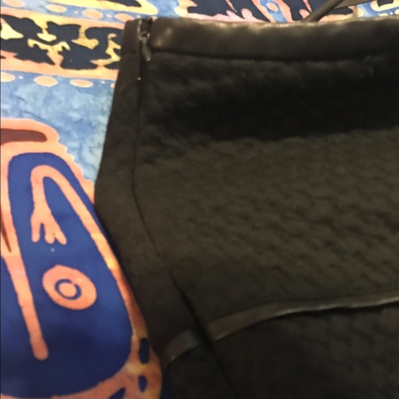 Skirt - Picture 2 of 3