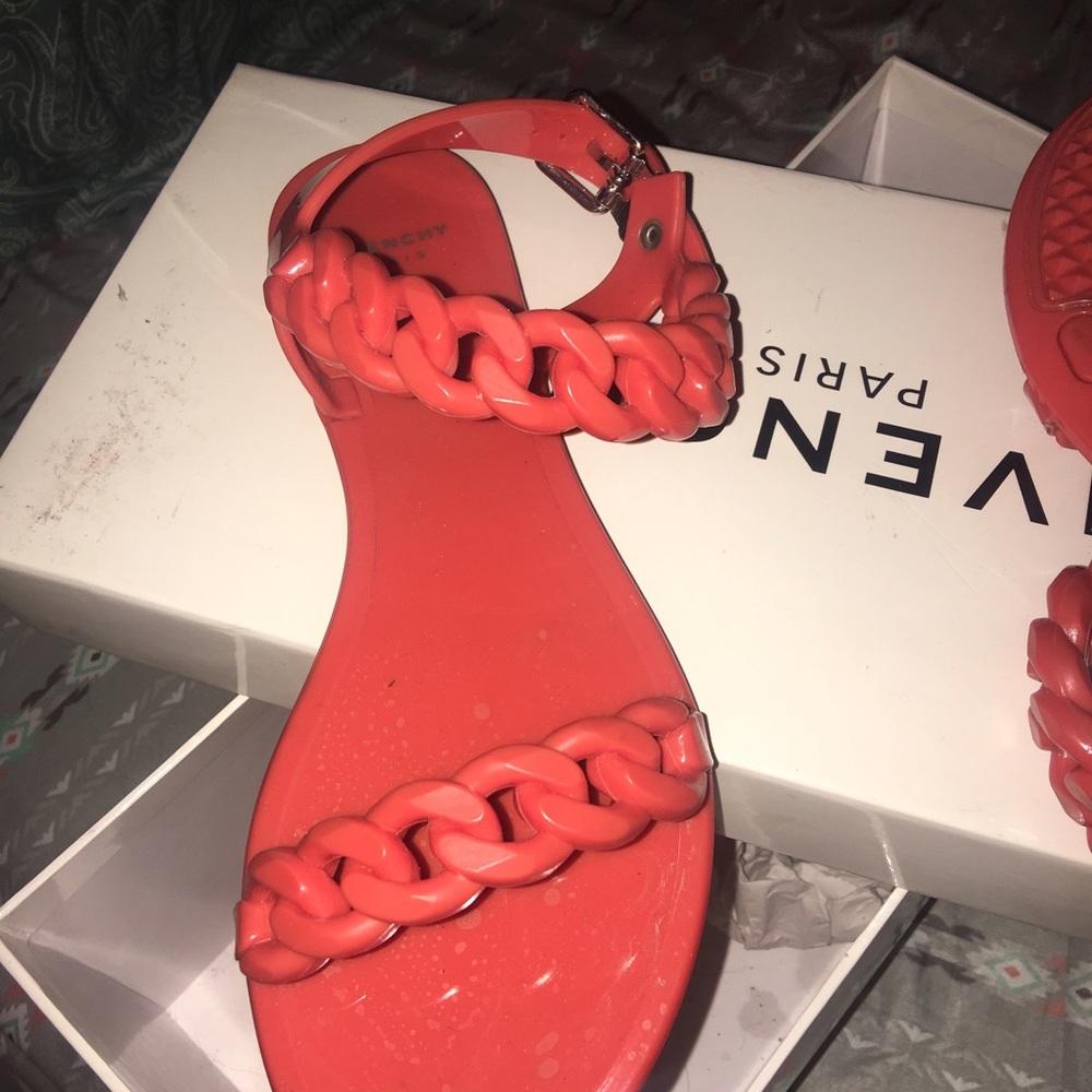 Givenchy jelly