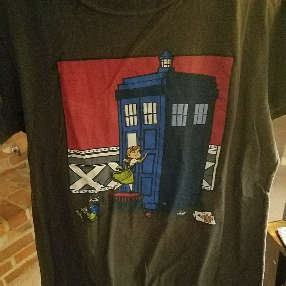 Lot of 2 Frozen/Dr Who mashup Tees - XL