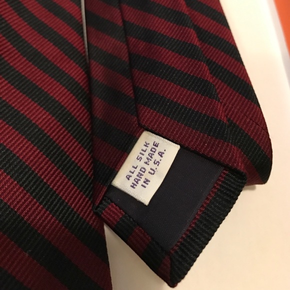 Paul Stuart Red & Navy Stripe Power Tie - Picture 3 of 3