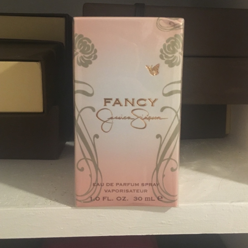 Fancy Jessica Simpson Perfume