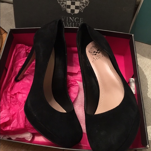 Vince Camuto Sarika Black Suede Heels - Picture 5 of 6