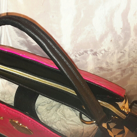 Betsey johnson satchel single handle NWT - Picture 3 of 5