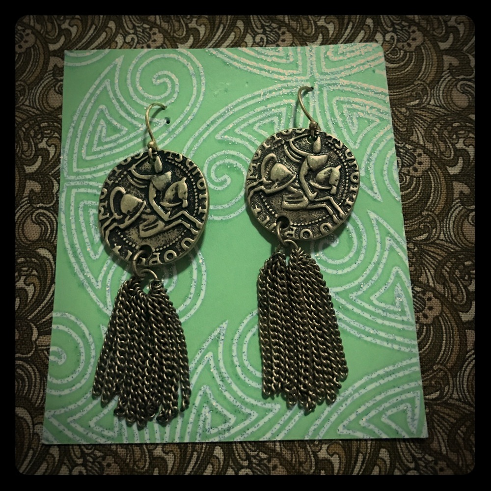 Golden gate earrings KRW0060