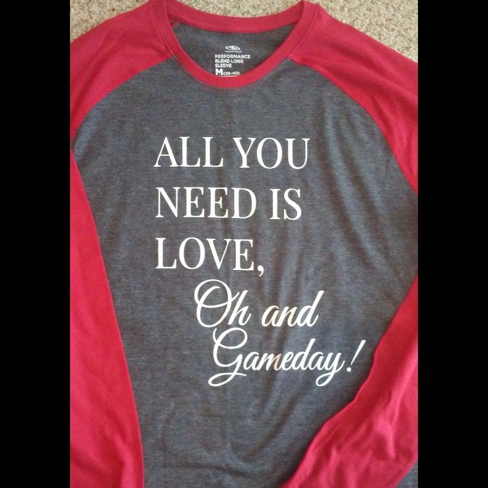 Game day raglan