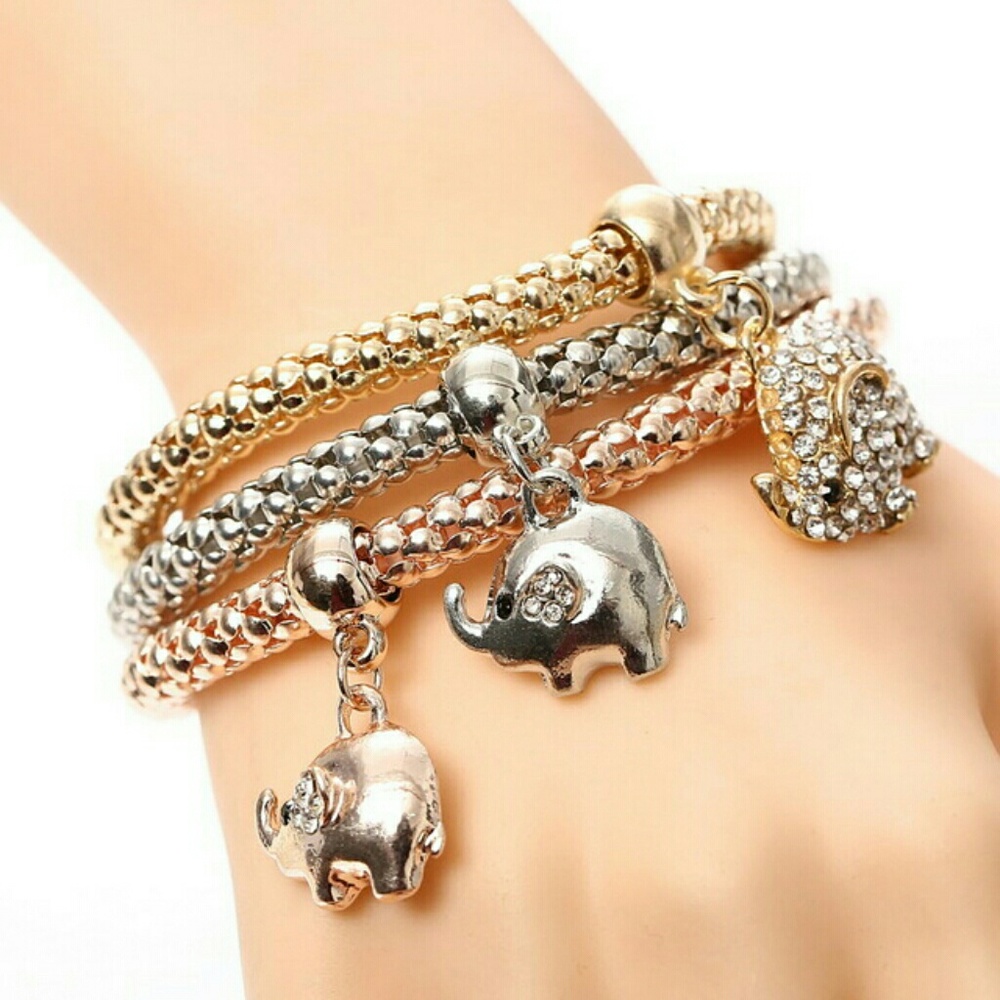 Austrian Crystal Tri-Tone ELEPHANT Charm Bracelet - Picture 3 of 3