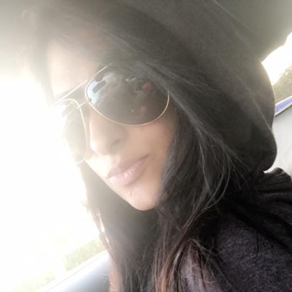 Meet your Posher, Muriel