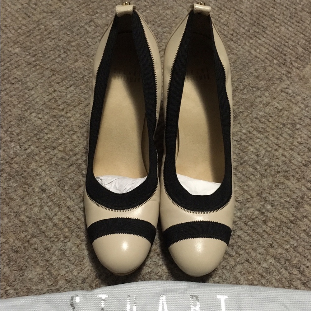 Retail $580!! Stuart Weizman Leather Shoes Beige