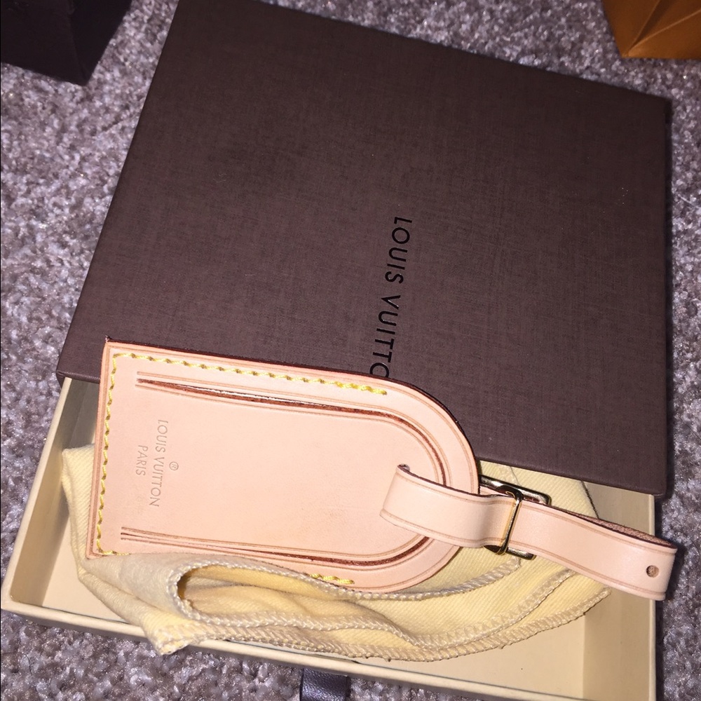 Brand New luggage tag Louis Vuitton