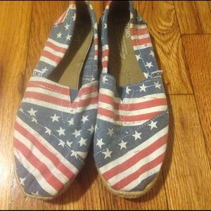 American Flag TOMS