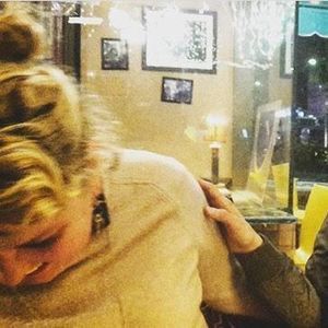 Meet your Posher, Caitlin