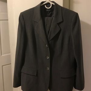 2 piece Grey pant suit