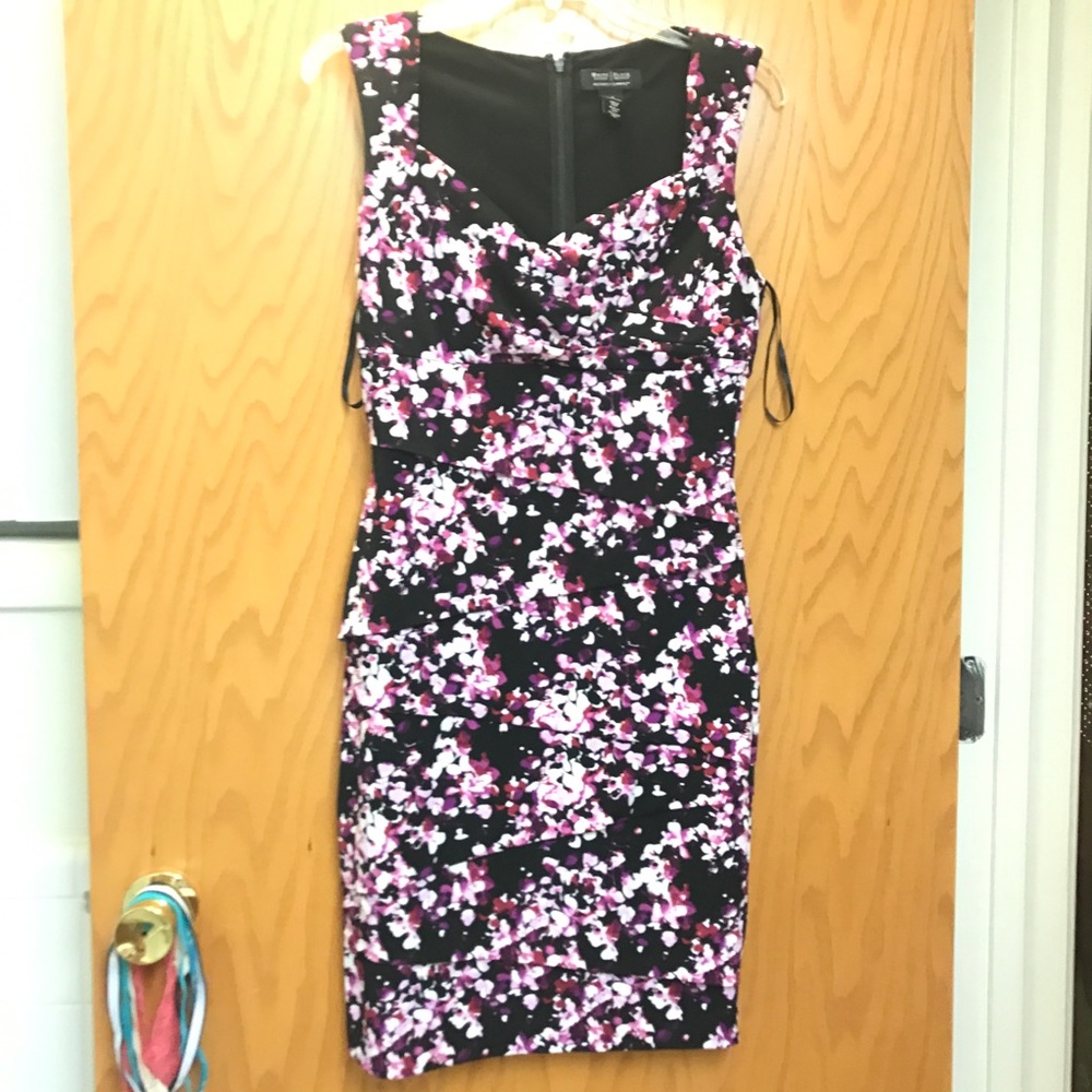 White House Black Market Instantly Slimming Dress