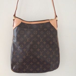 Louis Vuitton Odeon MM