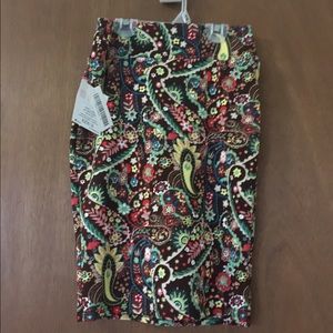 NWT LuLaRoe Kid's Cassie skirt 14. Fits size 00-0.