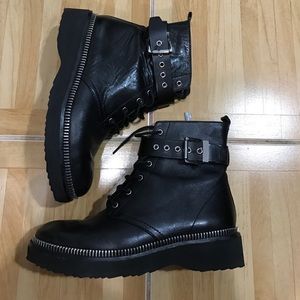 MICHAEL KORS LEATHER COMBAT BOOTS size 7