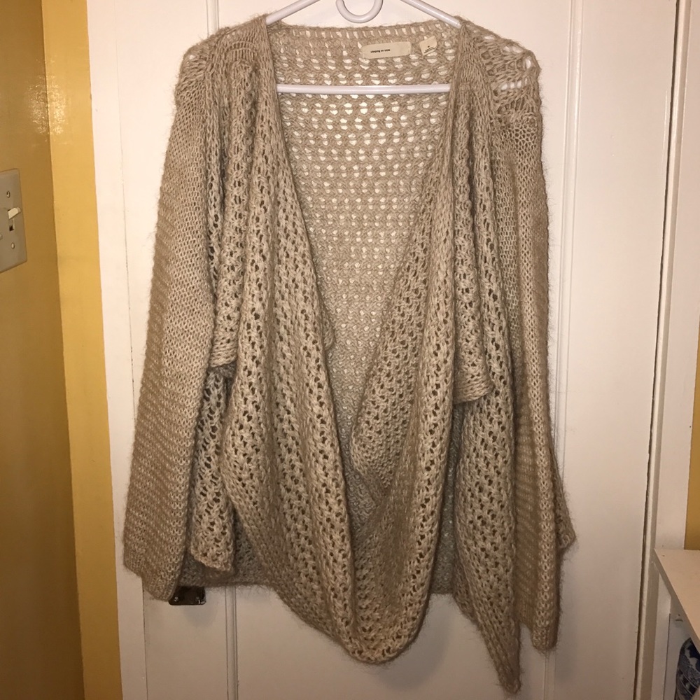 💥SOLD💥SLEEPING ON SNOW Oversized Cardigan NWOT - Picture 6 of 8