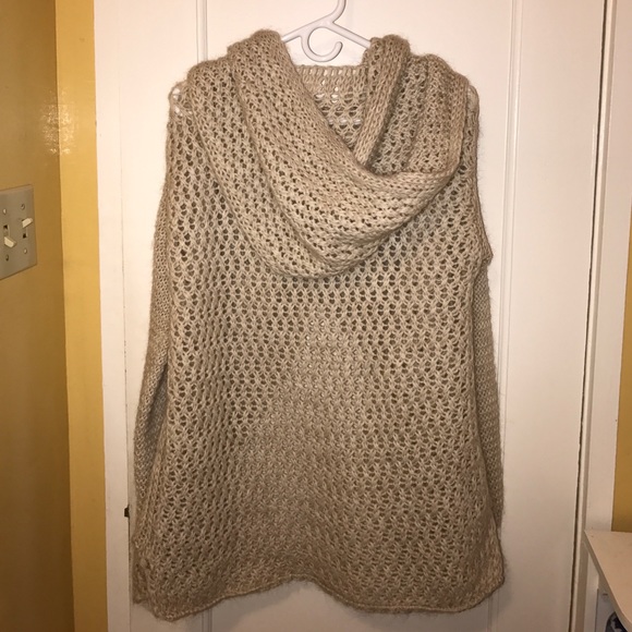 💥SOLD💥SLEEPING ON SNOW Oversized Cardigan NWOT - Picture 8 of 8