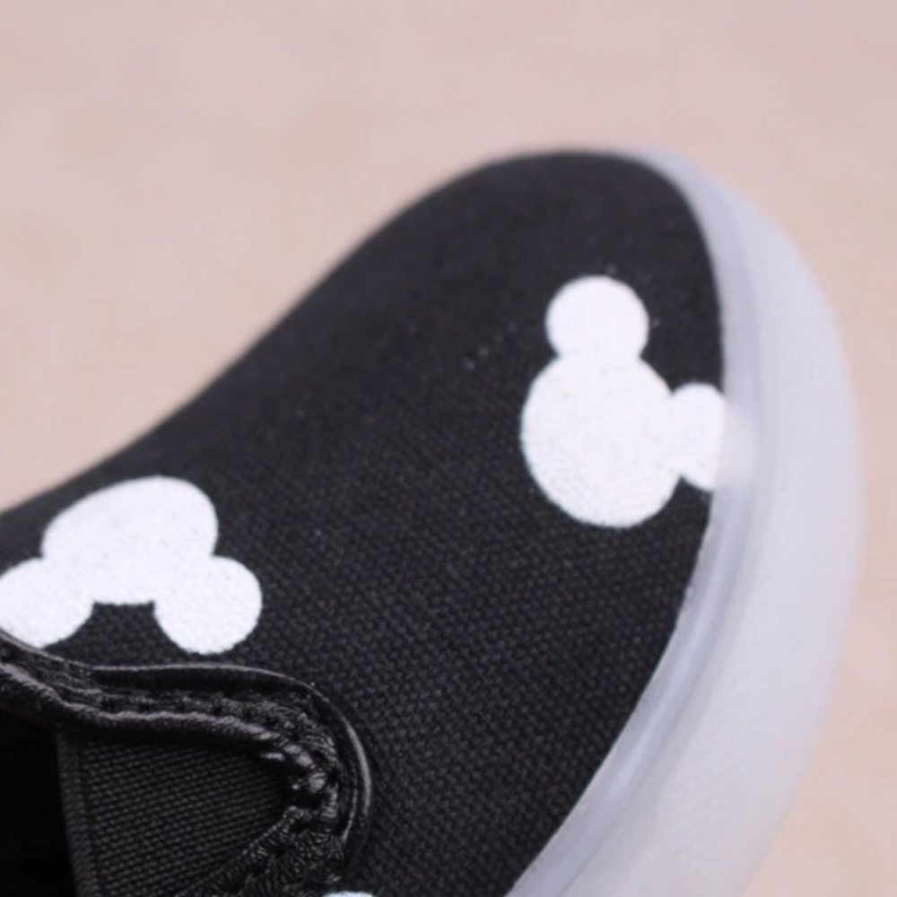 Mickey led shoes - Picture 2 of 2