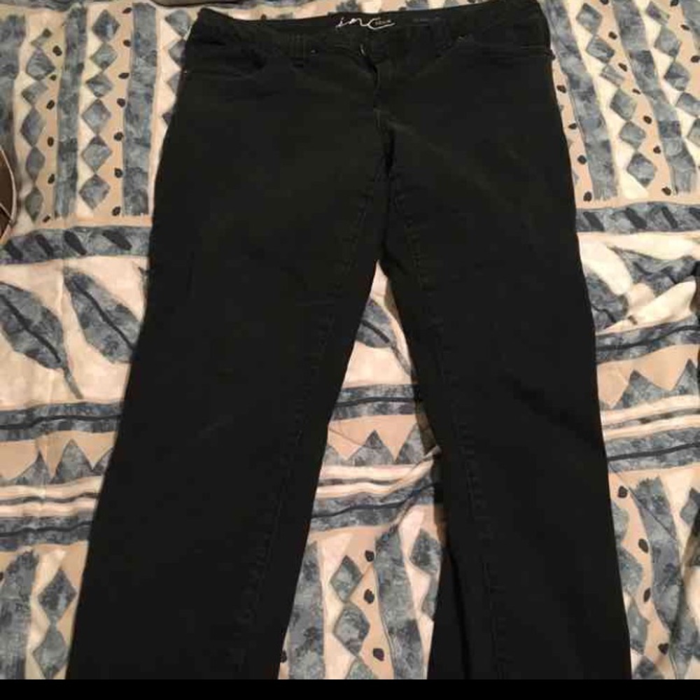 Black skinny jeans SIZE 10S