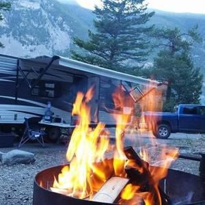 Meet your Posher, Dana