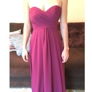 Floor length chiffon sweetheart neckline dress