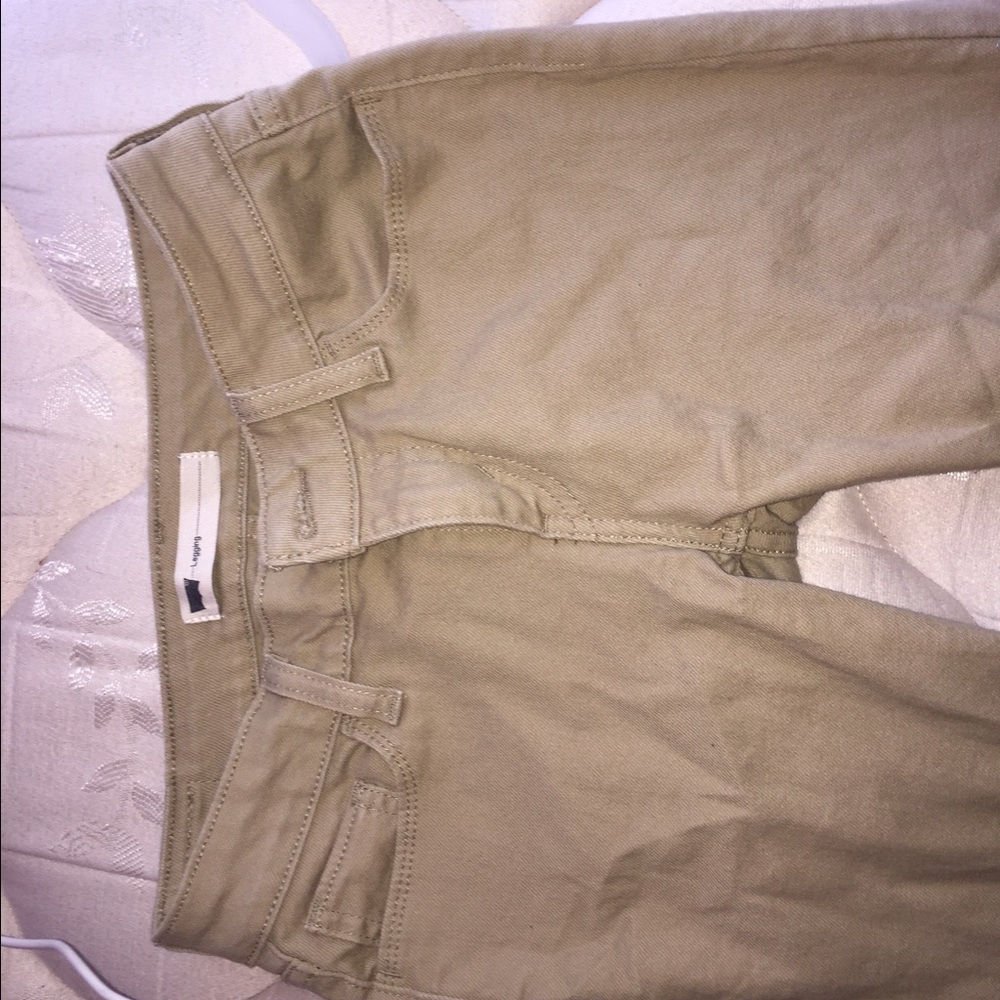 Levi skinny jeans khaki