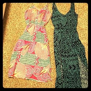 Blue nordstrommaxi dress with 2 high front slits.