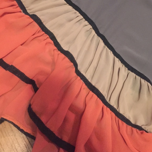 Grey, tan and orange peplum tank - Picture 3 of 3