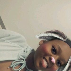 Meet your Posher, Nakeesha