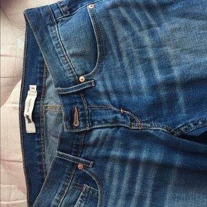 Levi blue skinny jeans
