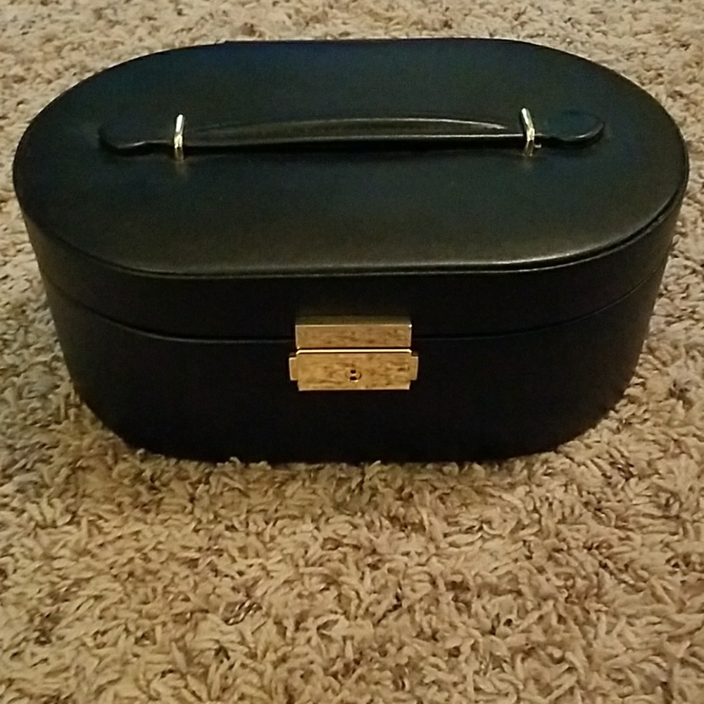 Wolfe Jewelry Box