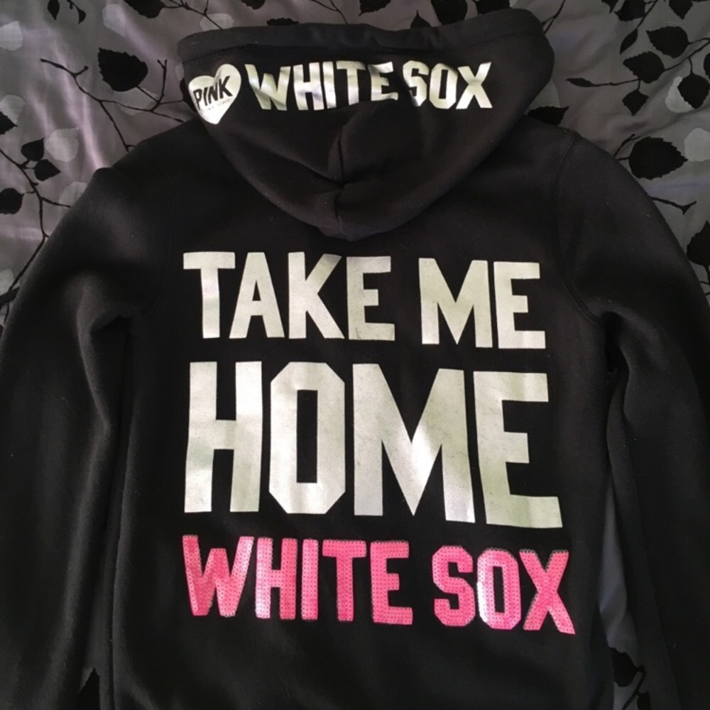 VS Pink Full zip sweater and tshirt