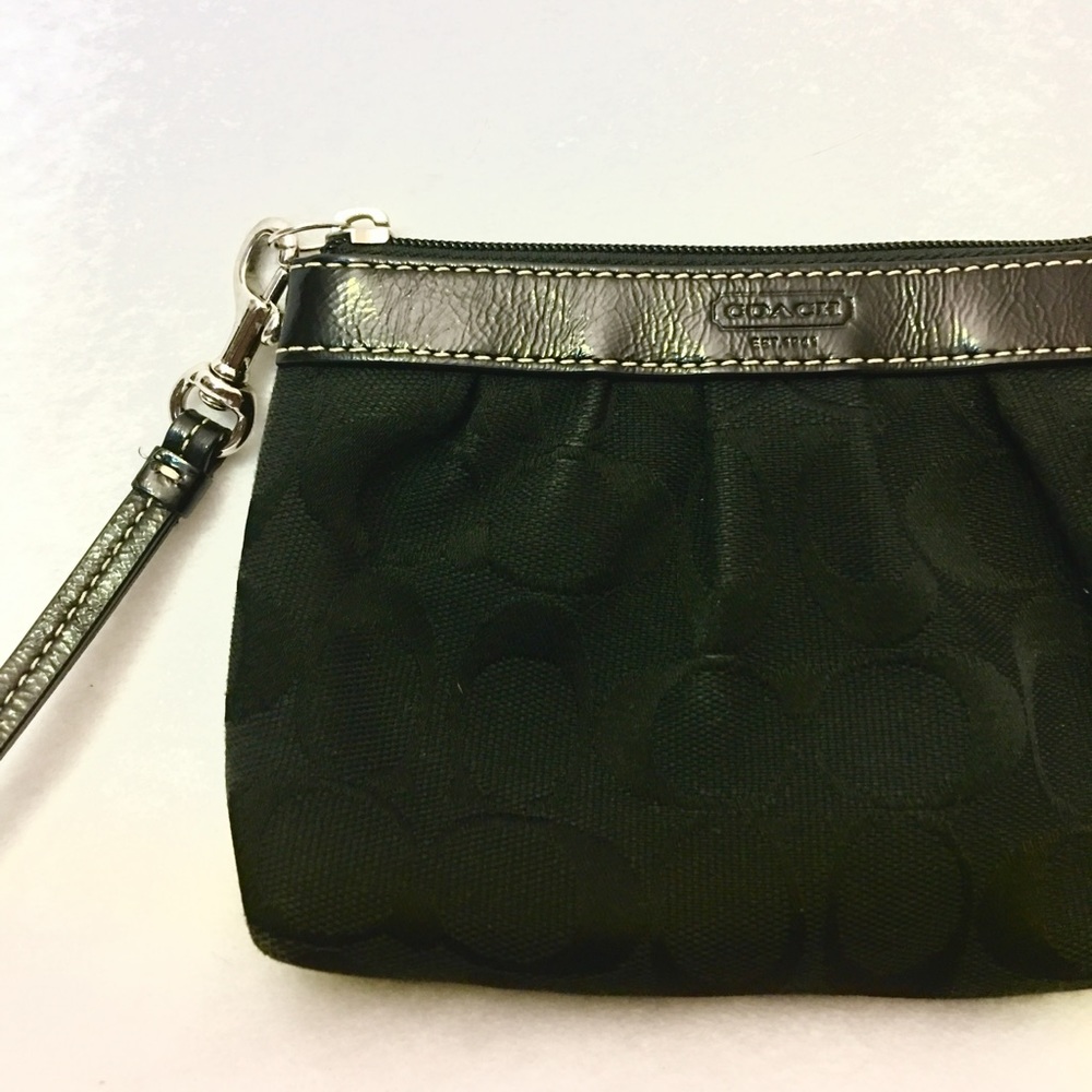 Coach Signature coated canvas Small Wallet
