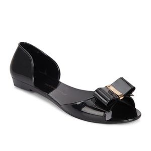 Saks Fifth Avenue jellies