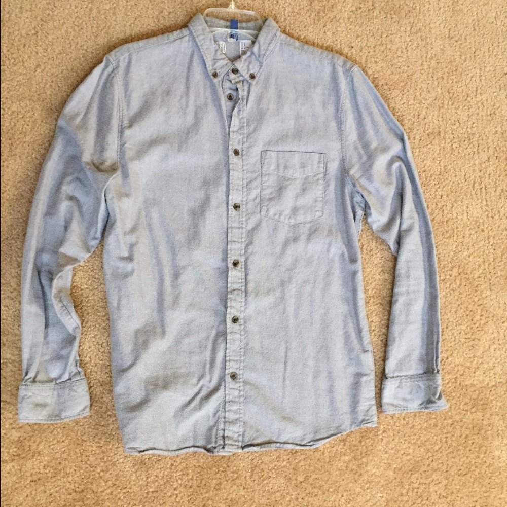 H&M button up shirt