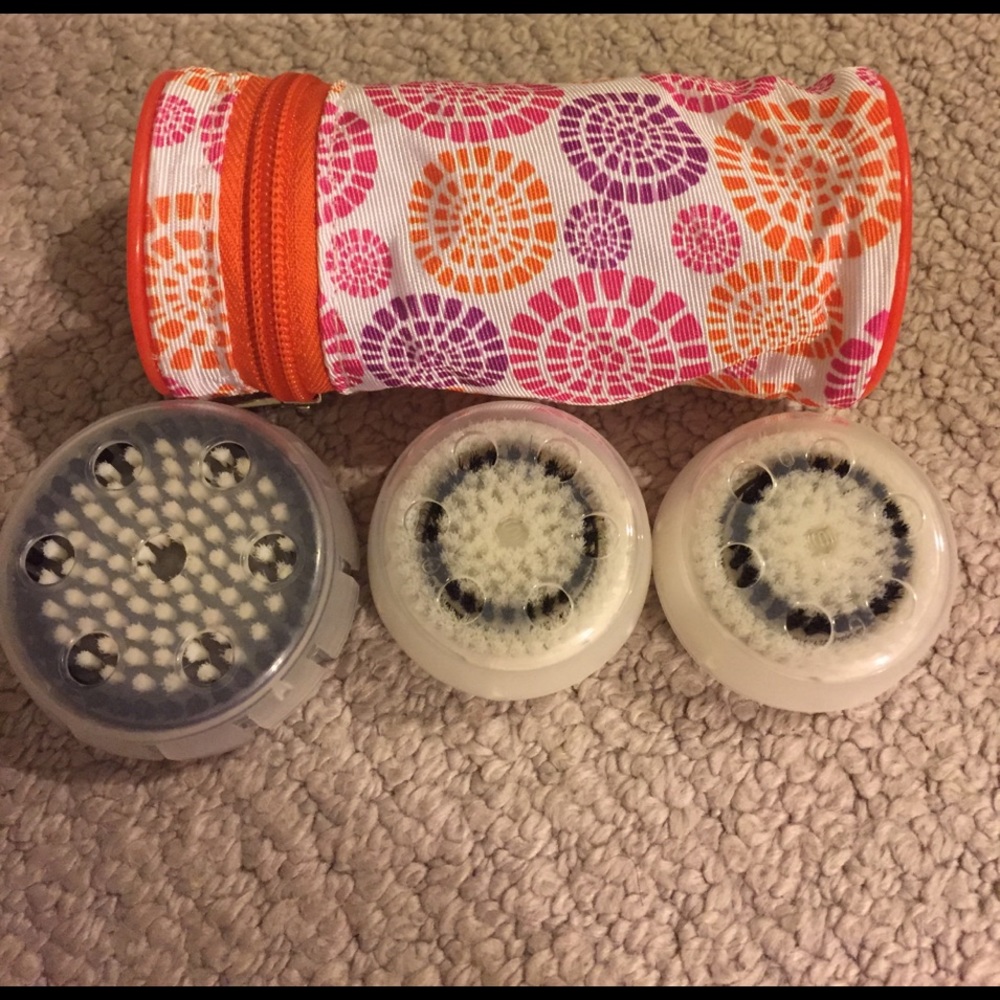 Clairsonic Brush Heads Set of 3 with carrying case