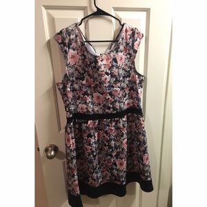 Xhilaration floral midi dress
