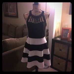 👗Host Pick! Best in Dresses & Skirts!! 9/1/17👗