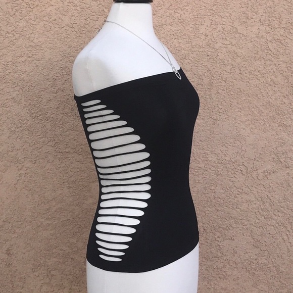 Side Cut Out Tank - Picture 4 of 4
