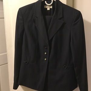 Navy blue 2 piece pant suit