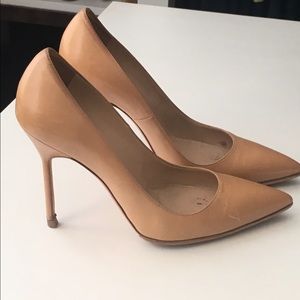 Manolo Blahnik pumps