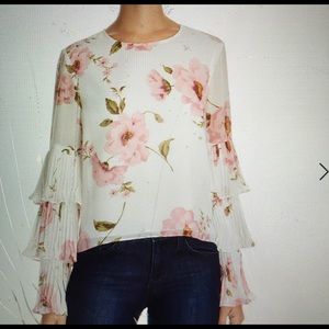 NWT Lucy Paris floral blouse