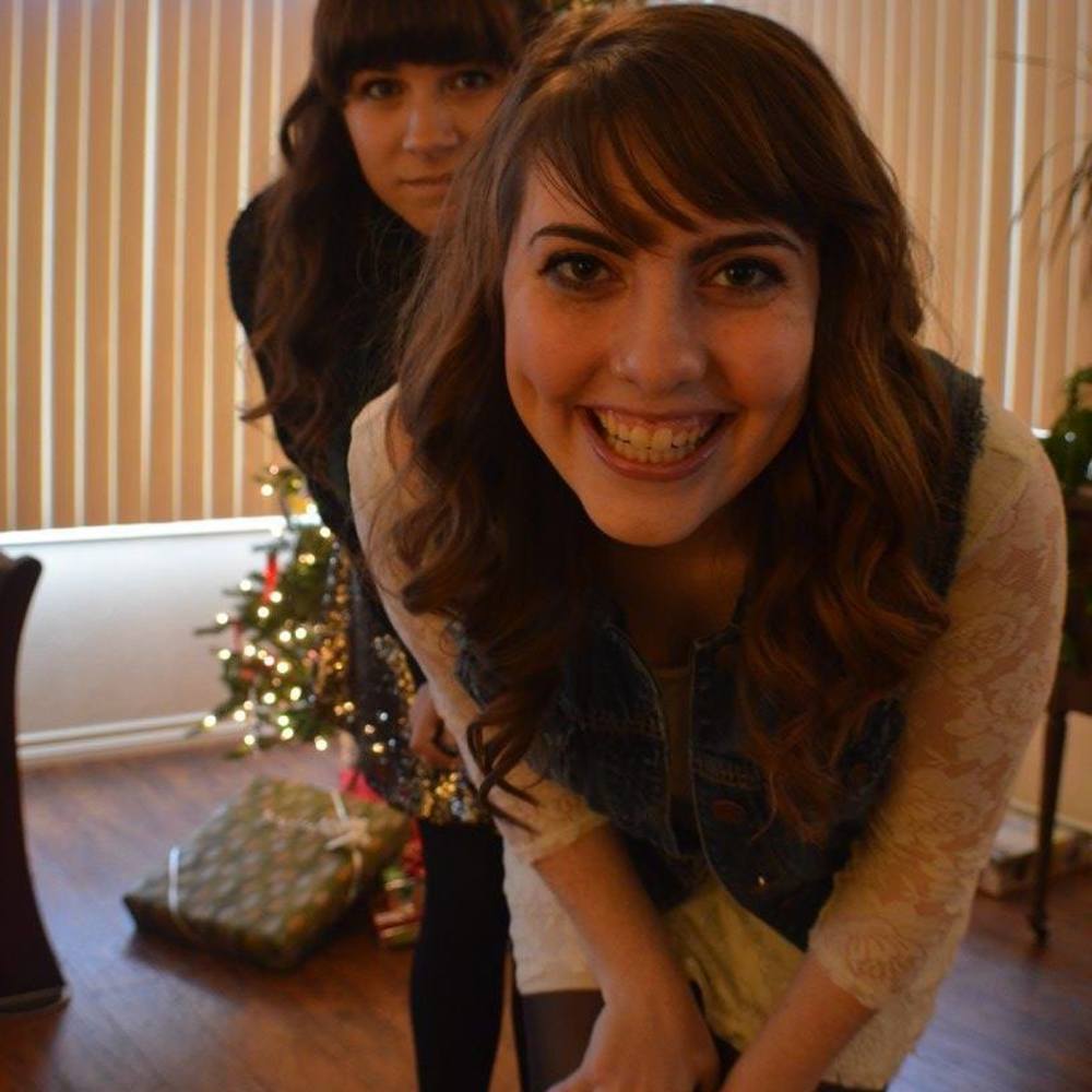 Meet your Posher, Moira