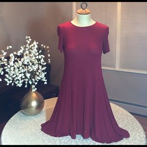 American Eagle Red Short Sleeve Dress