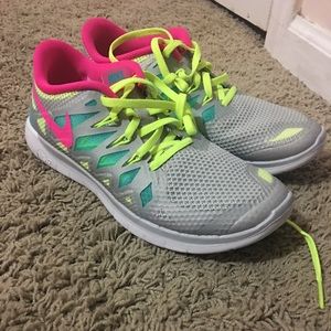 Nike free 5.0 running shoes