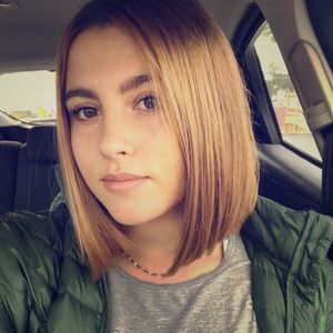 Meet your Posher, Gabrielle